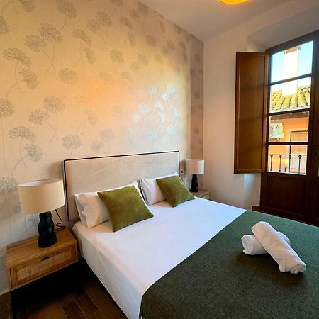 Apartamentos Plaza San Agustin 3000 غرناطة المظهر الخارجي الصورة