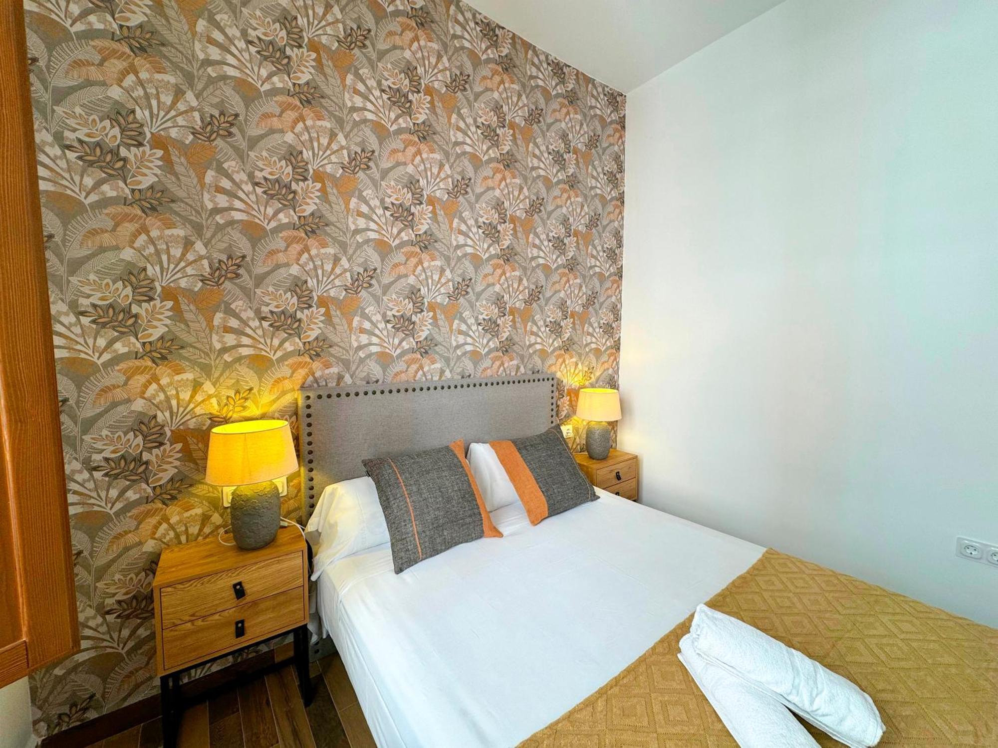 Apartamentos Plaza San Agustin 3000 غرناطة المظهر الخارجي الصورة