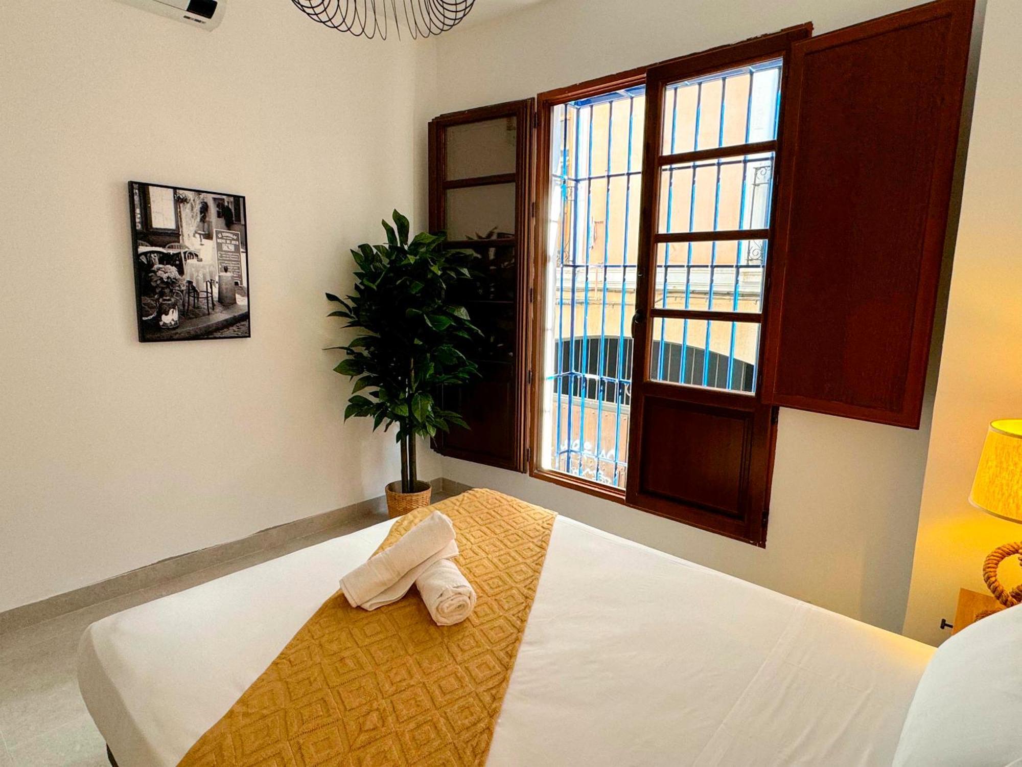Apartamentos Plaza San Agustin 3000 غرناطة المظهر الخارجي الصورة