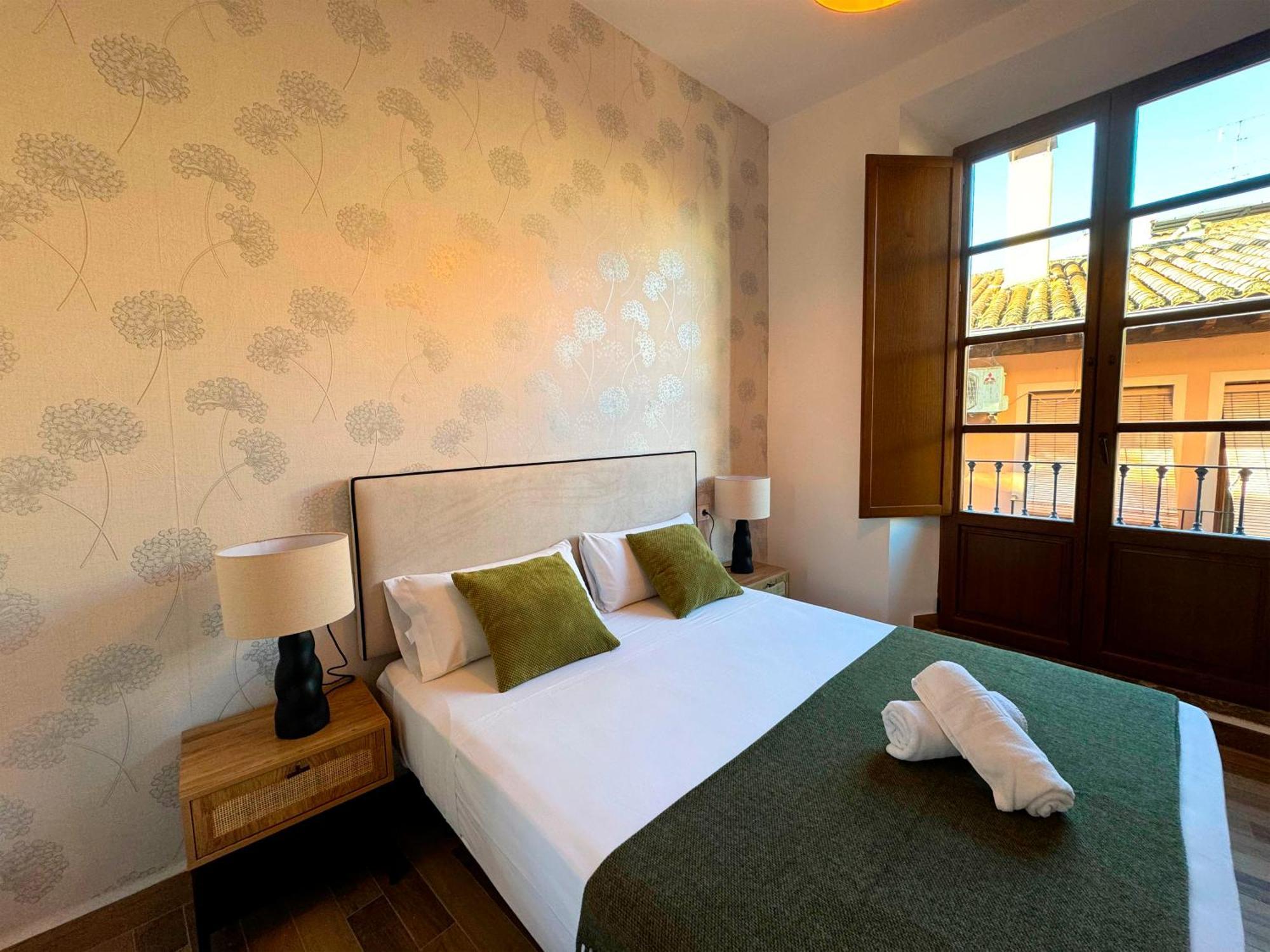 Apartamentos Plaza San Agustin 3000 غرناطة المظهر الخارجي الصورة