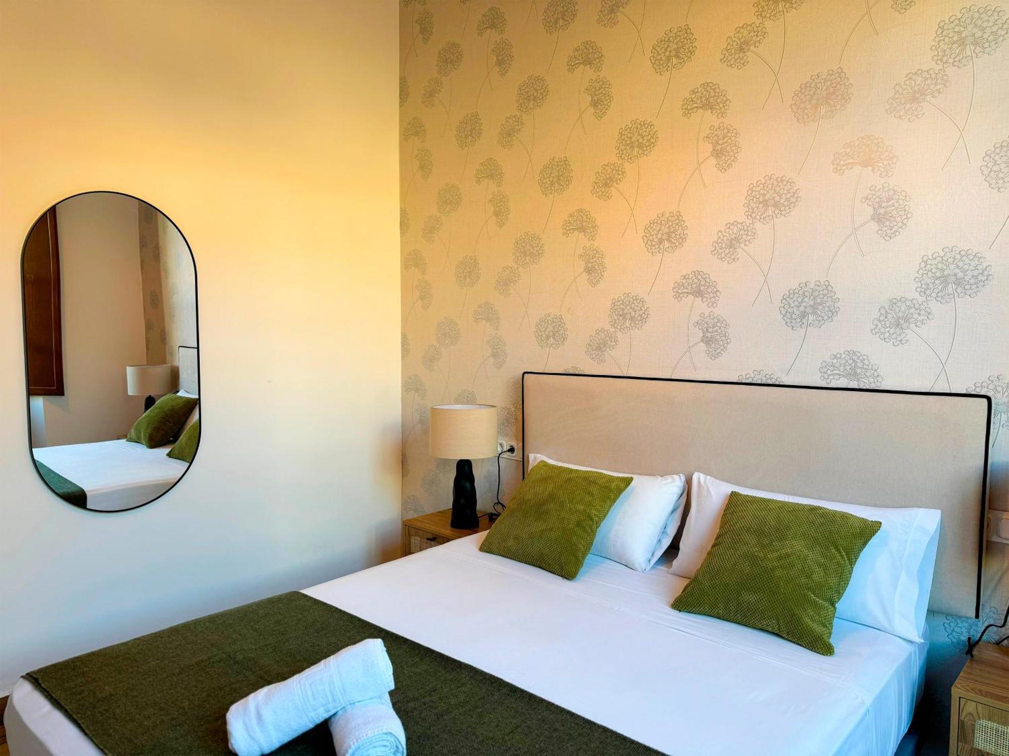 Apartamentos Plaza San Agustin 3000 غرناطة المظهر الخارجي الصورة