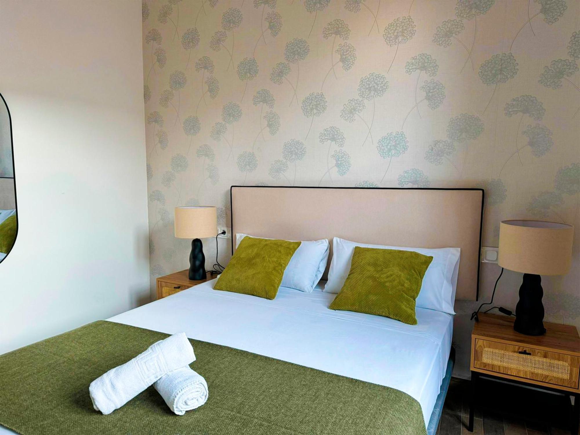 Apartamentos Plaza San Agustin 3000 غرناطة المظهر الخارجي الصورة